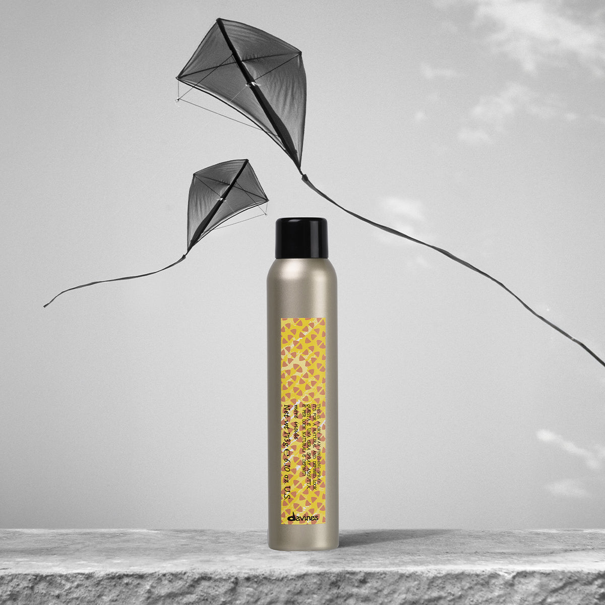 This is a Dry Wax Finishing Spray - Image 2